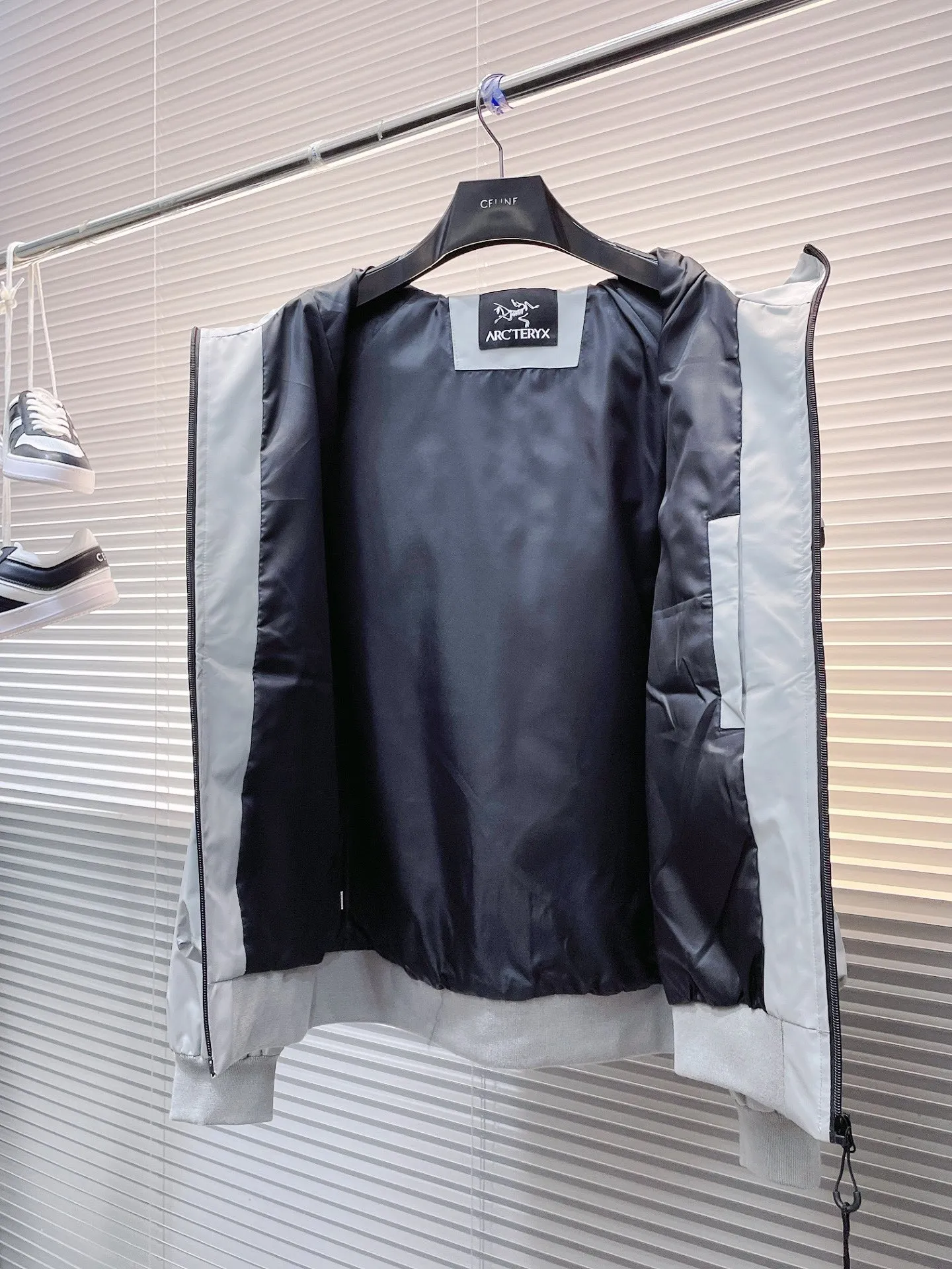 Same Style， ， 2026 New Arrival ， Original Premium Breathable ， ， ， Quality。 ， Sizes：M～3XL， 195
